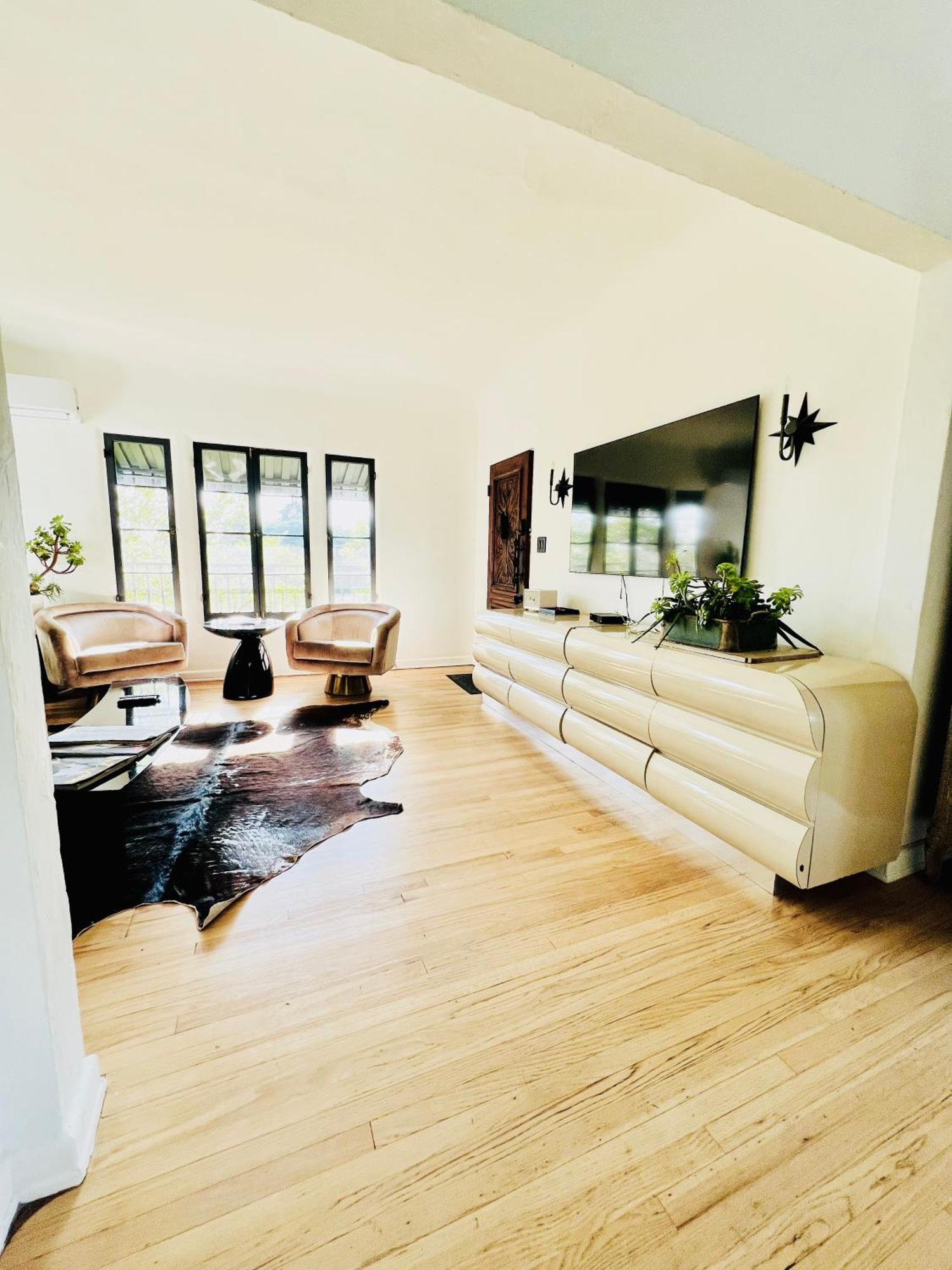 Spanish In Franklin Hills Walk To Sunset Junction By Jordannella Realty Los Angeles